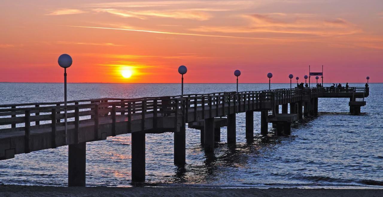 Baltic Sea Quartier Mit Schwimmbad Und Ostseeblick Rerik Luaran gambar